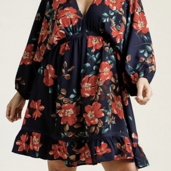 Navy Floral Mix Dress - Plus - Picture 6 of 6